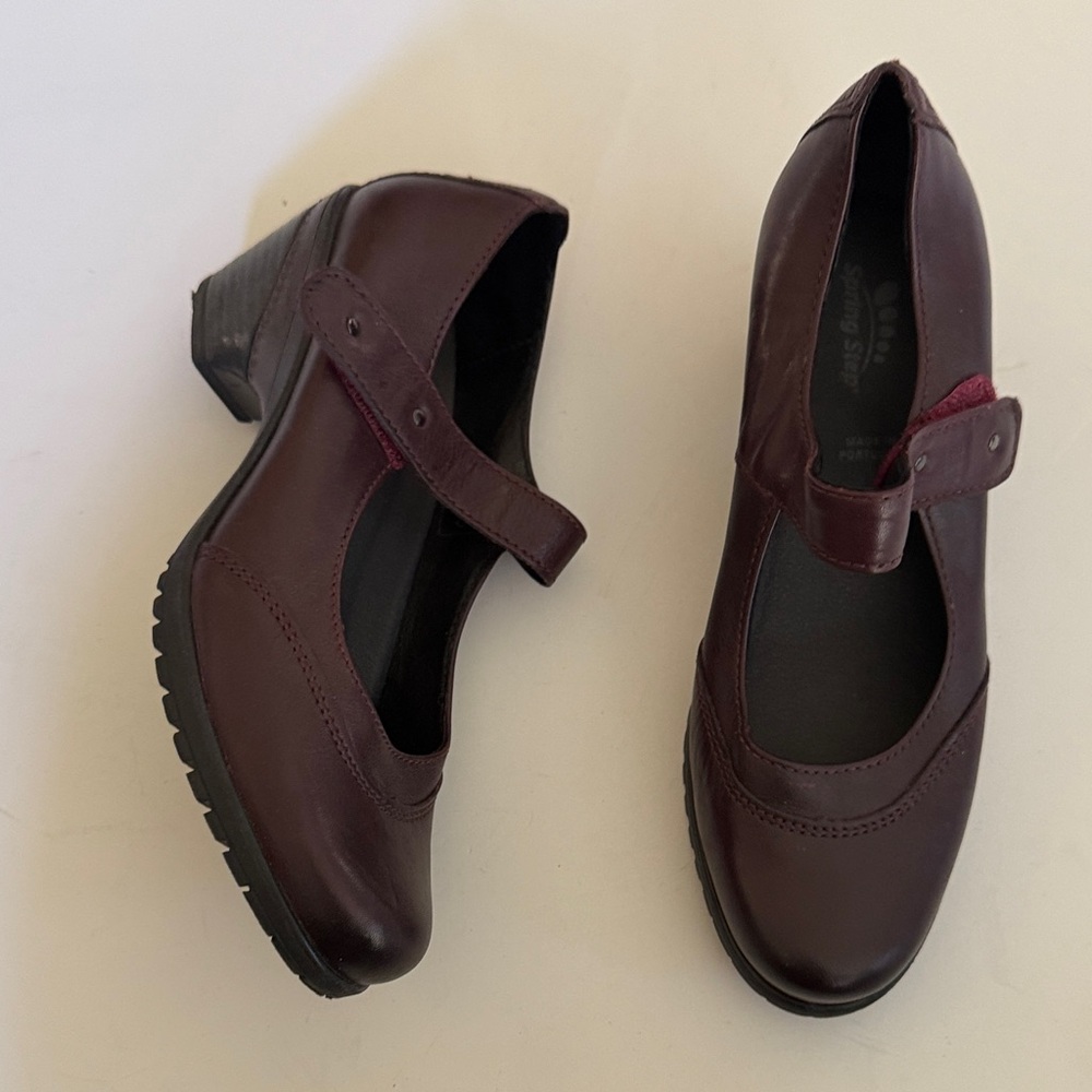 Spring Step brown Mary Jane Heels size 38